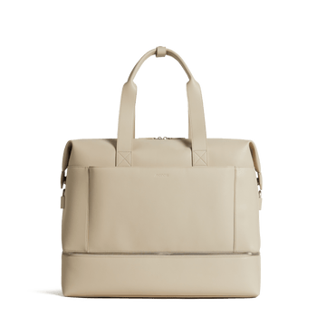 Front view of Metro Weekender in Ivory