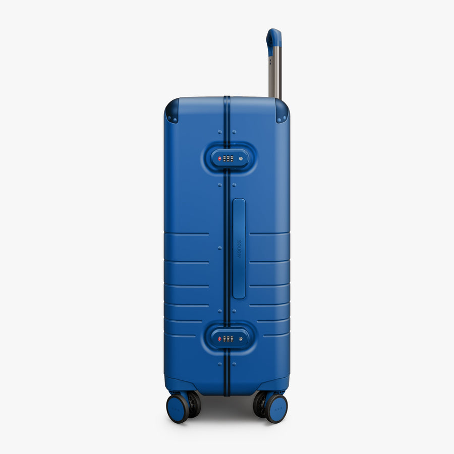 Coastal Blue | Side view of the Hybrid Check-In Medium in Coastal Blue