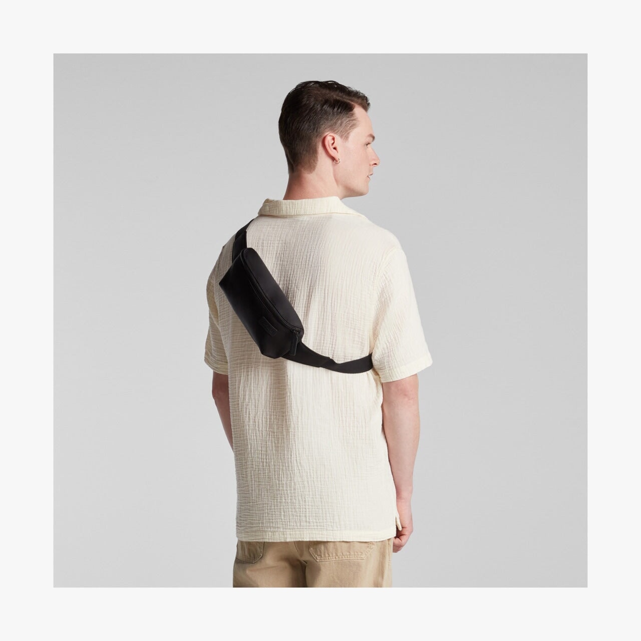 Metro Sling Bag | Monos Travel Luggage & Bags – Monos Europe